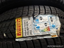 Pirelli 245/40R18