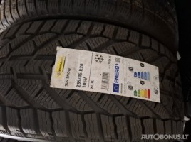 Kormoran 255/45R20