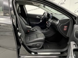 Mercedes-Benz A180 | 3