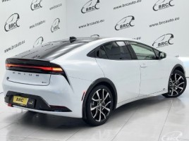 Toyota Prius, 2.0 l., hatchback | 1