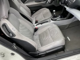 Honda CRZ, 1.5 l., kupė | 4