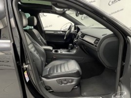 Volkswagen Touareg, 4.1 l., Внедорожник | 3