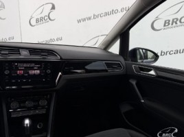 Volkswagen Touran, 1.5 l., Минивэн | 4