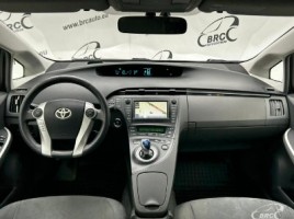 Toyota Prius, 1.8 l., hatchback | 2
