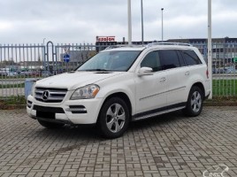 Mercedes-Benz GL450 visureigis