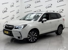 Subaru Forester cross-country