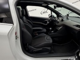 Peugeot 208 | 3