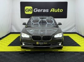 BMW 750, saloon | 2