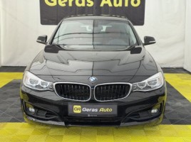 BMW 330, hatchback | 1
