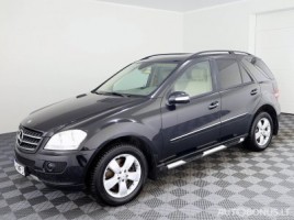 Mercedes-Benz ML500 | 1