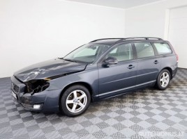 Volvo V70, 2.0 l., Универсал | 1