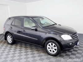 Mercedes-Benz ML320