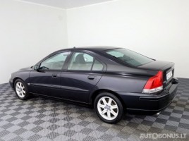 Volvo S60, 2.4 l., saloon | 3