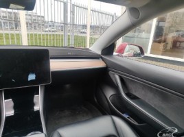 Tesla Model 3 | 4
