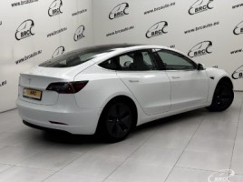 Tesla Model 3, sedanas | 1