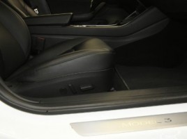 Tesla Model 3, saloon | 4