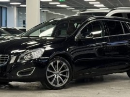 Volvo V60, 2.4 l., Универсал | 3