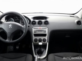 Peugeot 308, 1.6 l., hatchback | 4