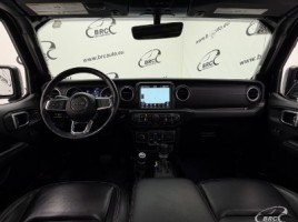 Jeep Wrangler, 2.0 l., cross-country | 2