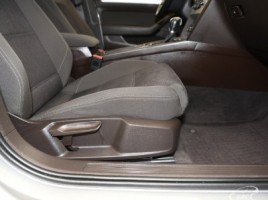 Volkswagen Passat, 1.4 l., Седан | 3