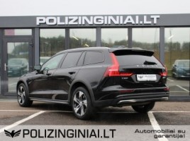 Volvo V60, 2.0 l., universalas | 3