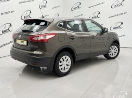 Nissan Qashqai | 1
