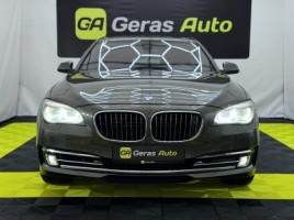 BMW 750, sedanas | 1