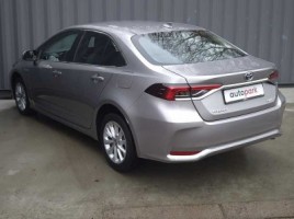 Toyota Corolla, 1.8 l., Седан | 3