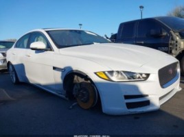 Jaguar XE, sedanas | 3