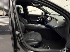 Mercedes-Benz E220, 2.0 l., saloon | 3