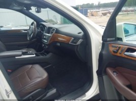 Mercedes-Benz ML350 | 3