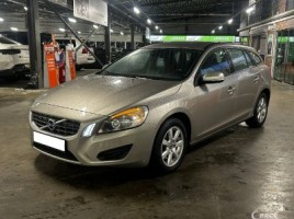 Volvo V60 универсал