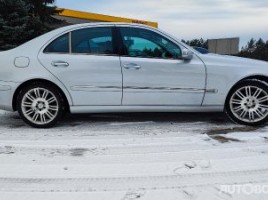 Mercedes-Benz E240, 2.6 l., sedanas | 4