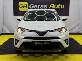 Toyota RAV4 | 1