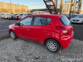 Hyundai i20, 1.4 l., hatchback | 3