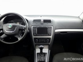 Skoda Octavia, 1.4 l., universal | 4