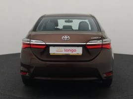 Toyota Corolla, 1.6 l., Седан | 4