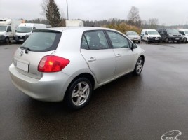 Toyota Auris, 1.4 l., Хэтчбек | 3