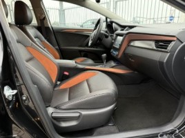 Toyota Avensis, 2.0 l., sedanas | 4