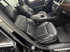 Mercedes-Benz GL350 | 4