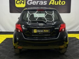Toyota Yaris | 4