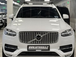 Volvo XC90 | 3