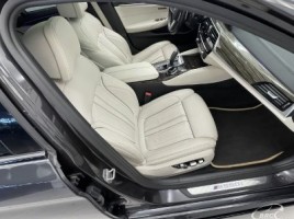 BMW M550, 4.4 l., sedanas | 4