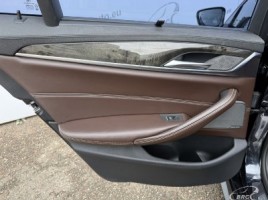 BMW M550, 4.4 l., sedanas | 4