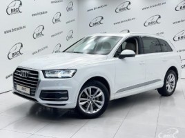 Audi Q7 visureigis