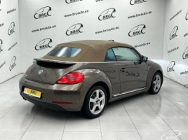 Volkswagen Beetle, 2.0 l., convertible | 2