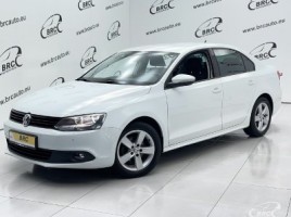 Volkswagen Jetta седан