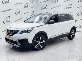 Peugeot 5008 внедорожник