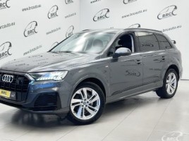 Audi Q7 cross-country