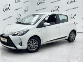Toyota Yaris хэтчбек
